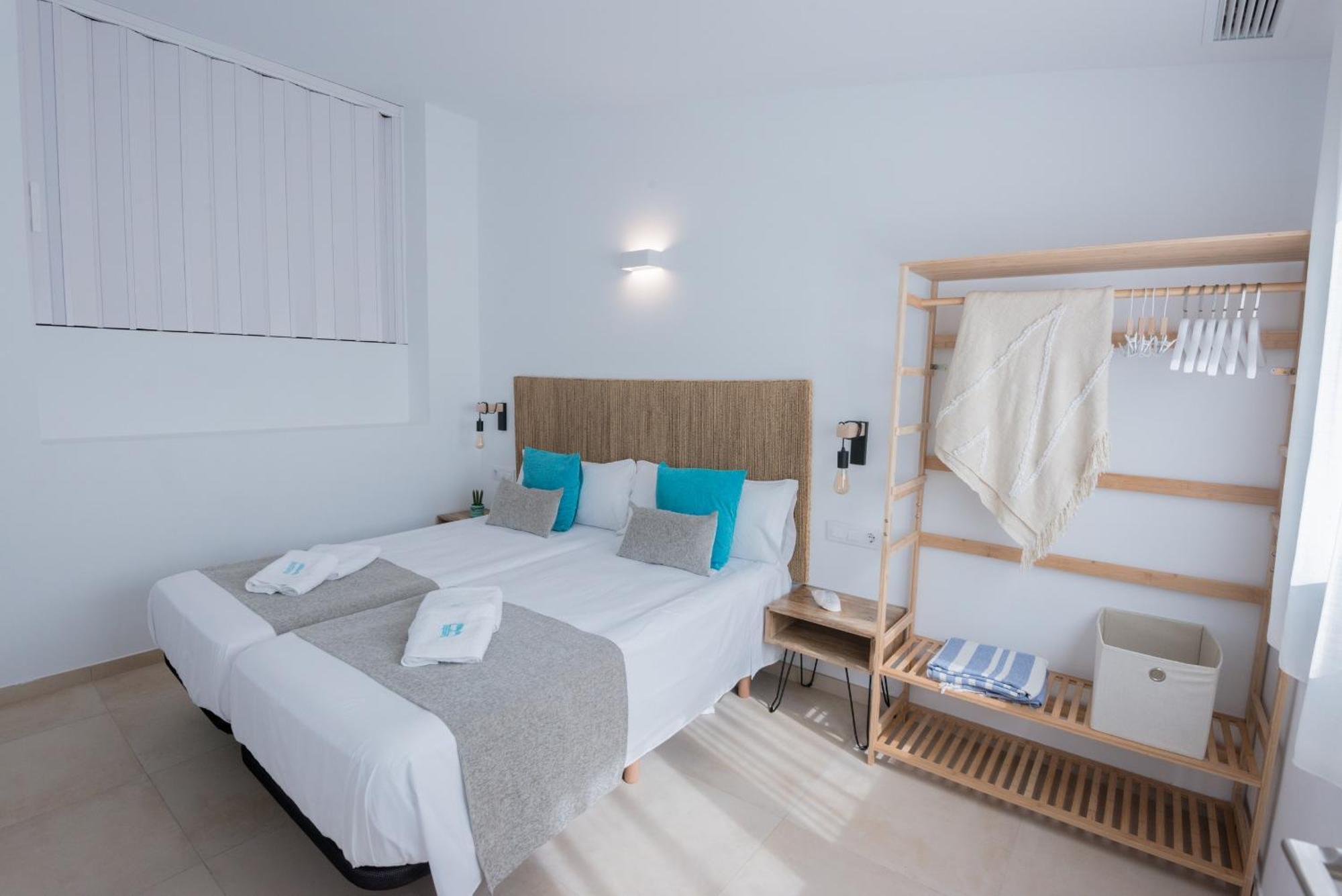 Bamblue Boutique Apartments Pineda de Mar Ngoại thất bức ảnh